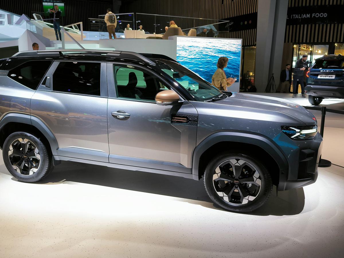 Dacia Spring nhỏ nhưng đang giải quyết một bài toán rất lớn của Renault