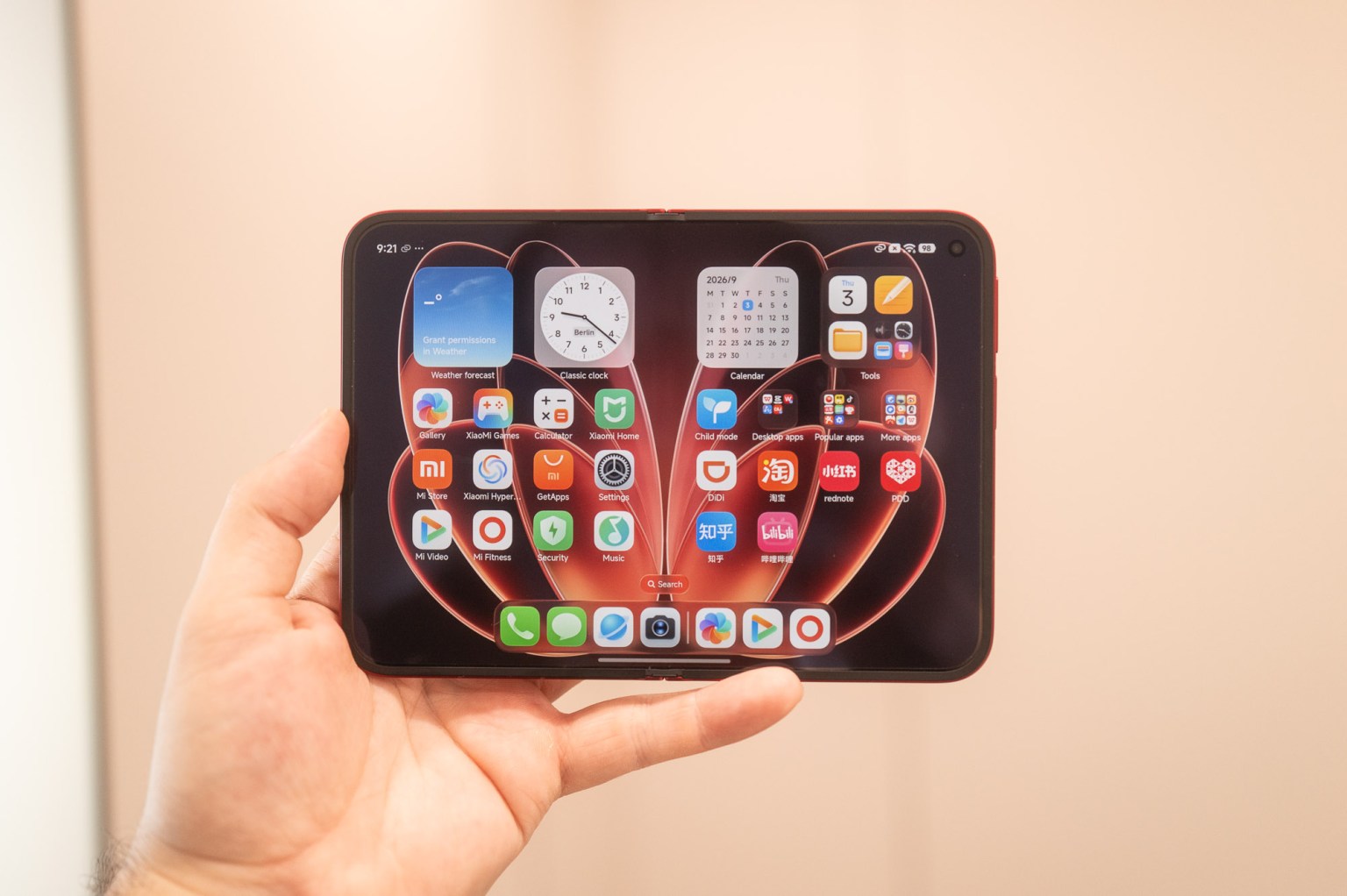 Xiaomi 18 Fold đang đặt cược vào trải nghiệm gập kiểu mới